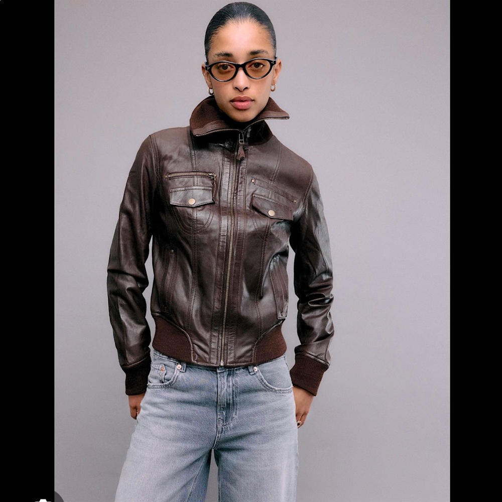 Stradivarius ribbed leather jacket. Size Large, brown NWT